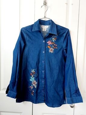 Denim/Chambray Shirt Floral & Leaf Design Small Maggie Sweet Granny Cottage